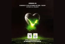 Cartel del Atlético Sanluqueño-Recreativo de Huelva con un corazón rocoso iluminado en verde sobre un fondo oscuro y el texto de la jornada 6, el 11 de octubre de 2026 a las 18:00 horas en el estadio El Palmar.